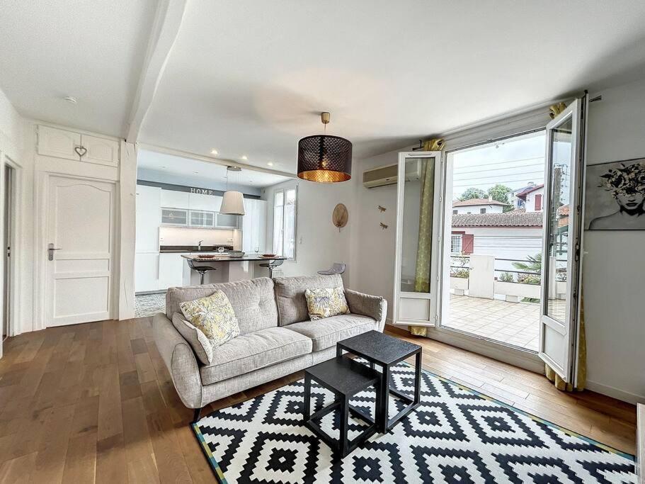 Appartement De Charme Erdizka Classe 3 Etoiles บาย็อนน์ ภายนอก รูปภาพ