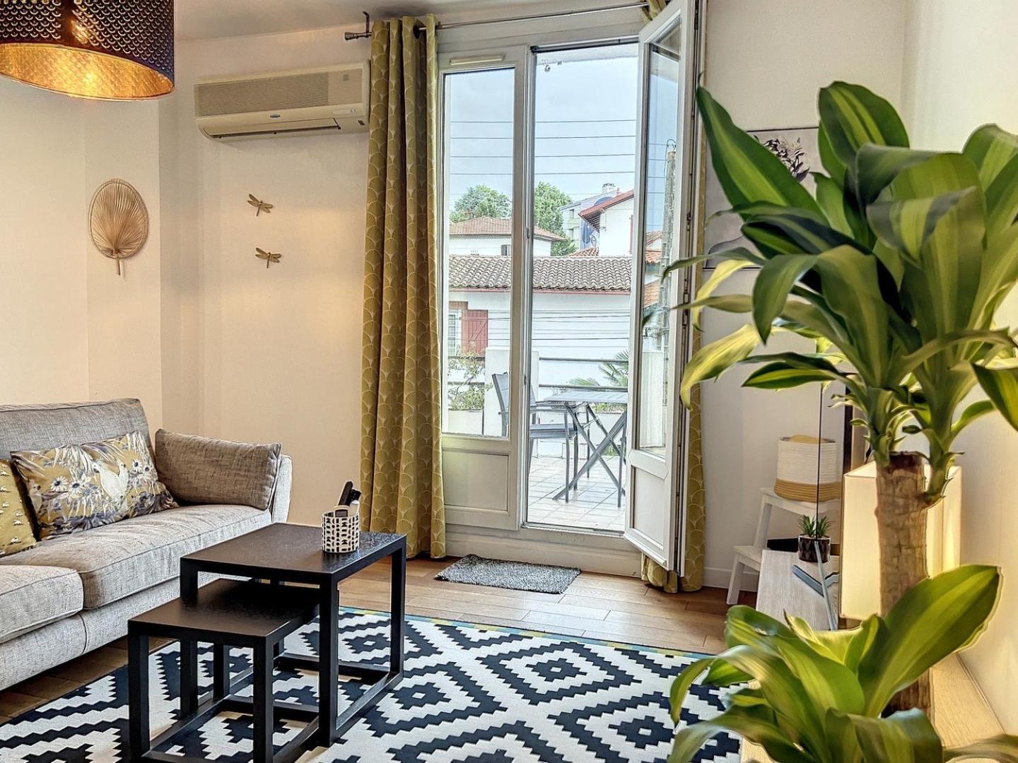 Appartement De Charme Erdizka Classe 3 Etoiles บาย็อนน์ ภายนอก รูปภาพ